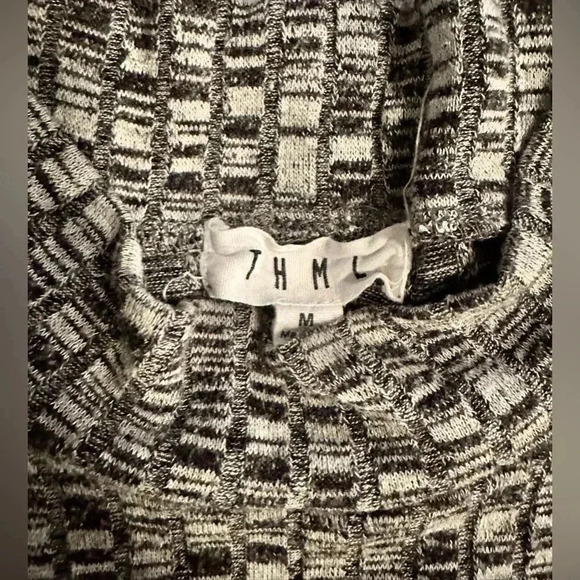 THML turtleneck sleeveless gray orange top size M - Picture 5 of 7